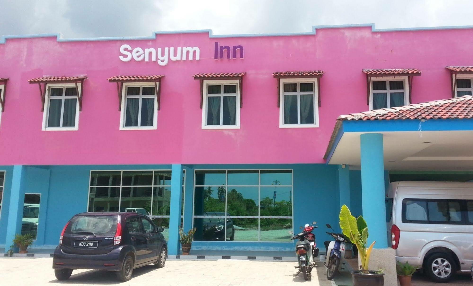 Oyo 275 Senyum Inn Pantai Cenang  Exterior foto